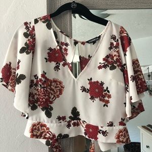 Express Floral White Crop Top